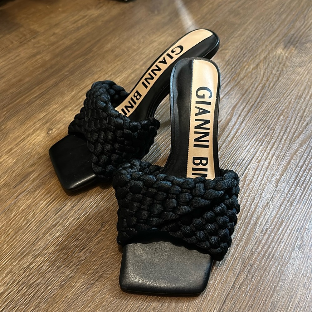 Gianni Bini heels
